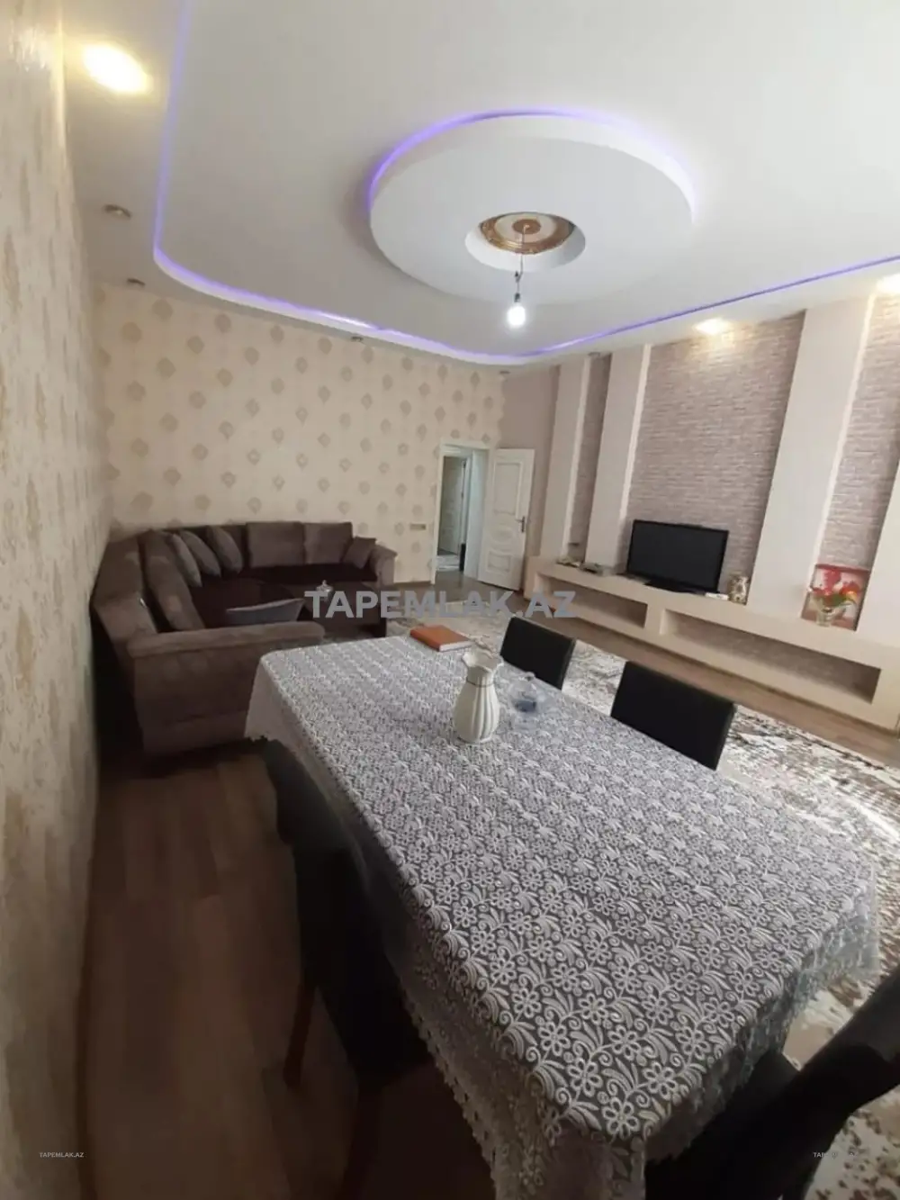 Satılır 5 otaqlı 180 m² Həyət evi - Abşeron